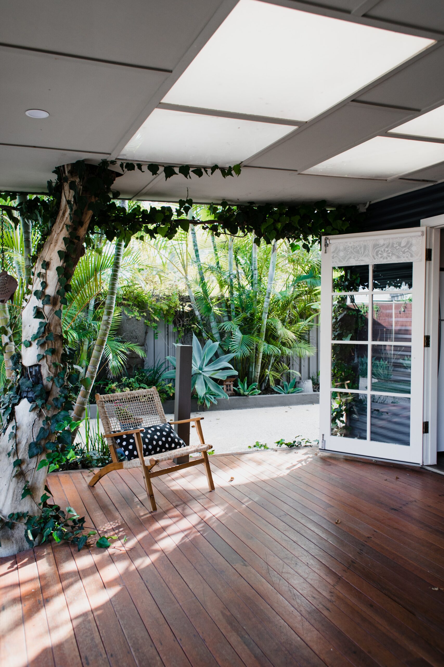 Incredible Tips to Build a Deck in Your Backyard Baron Mag