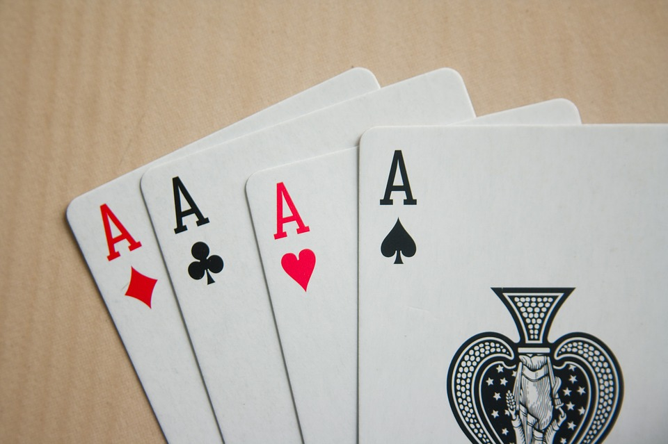 Tips for Choosing the Right Poker Website2